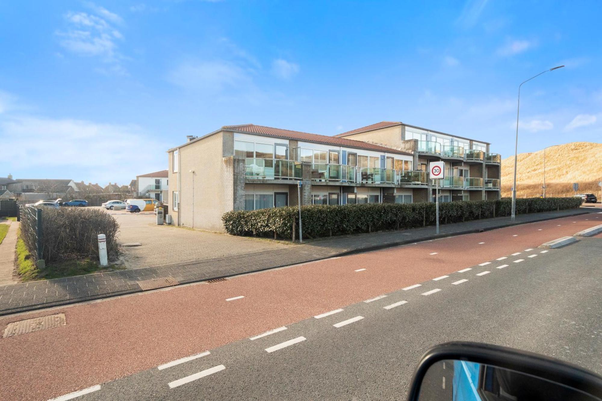 19 - Aan De Duinen, Aan Zee * Callantsoog